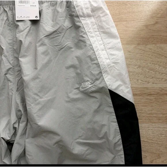 Size M - Nike Club Oversized Woven Track Pants Grey HQ6114-077 (Brand New)